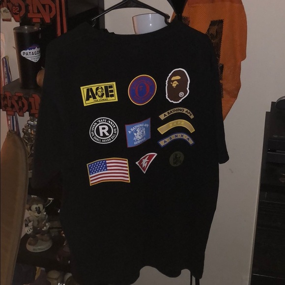A Bathing Ape T-shirt - Picture 2 of 5